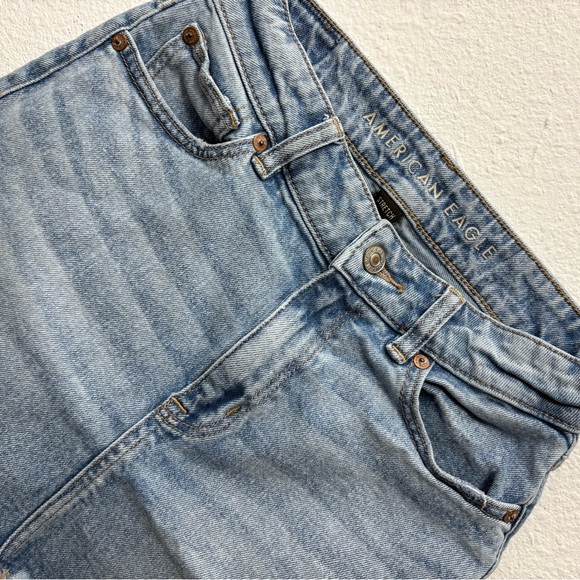 American Eagle AE 90’s High Rise Mini Skirt Stretch Jean Denim Light Wash size 2 - Picture 9 of 9